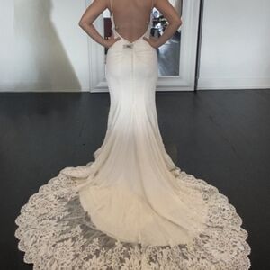 Christina Wu Private-Wedding Gown size 10, Ivory